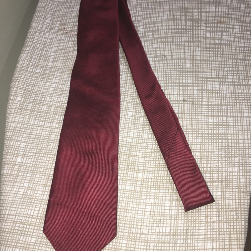 Izod Tie